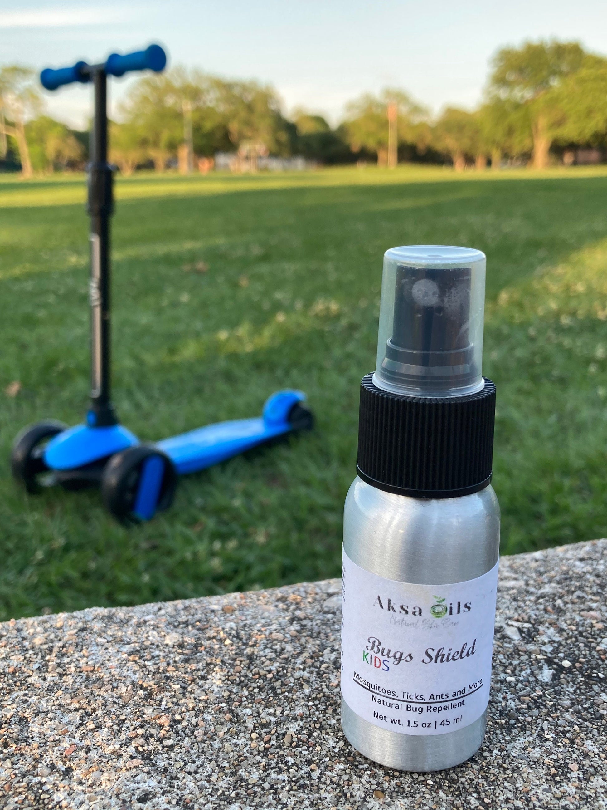 Kids Herbal Insect Repellent, Toddler DEET Free Bug Spray, Mosquitoes, Ticks and more, All Natural & Organic, Non Toxic, Allergies Friendly - AksaOils 